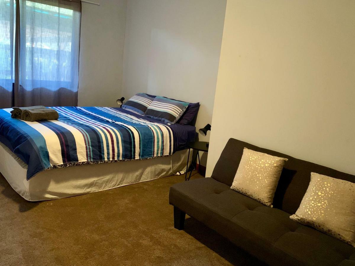 Bee'S Place - 3 Bedroom Home On 10 Acres Of Land With Distant Ocean Views Emu Bay Exterior foto